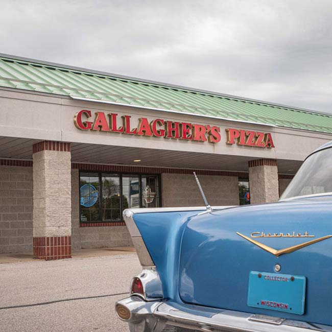 Gallagher's Pizza Italian Food Irish Spirit Fox Valley Restaurant franchise